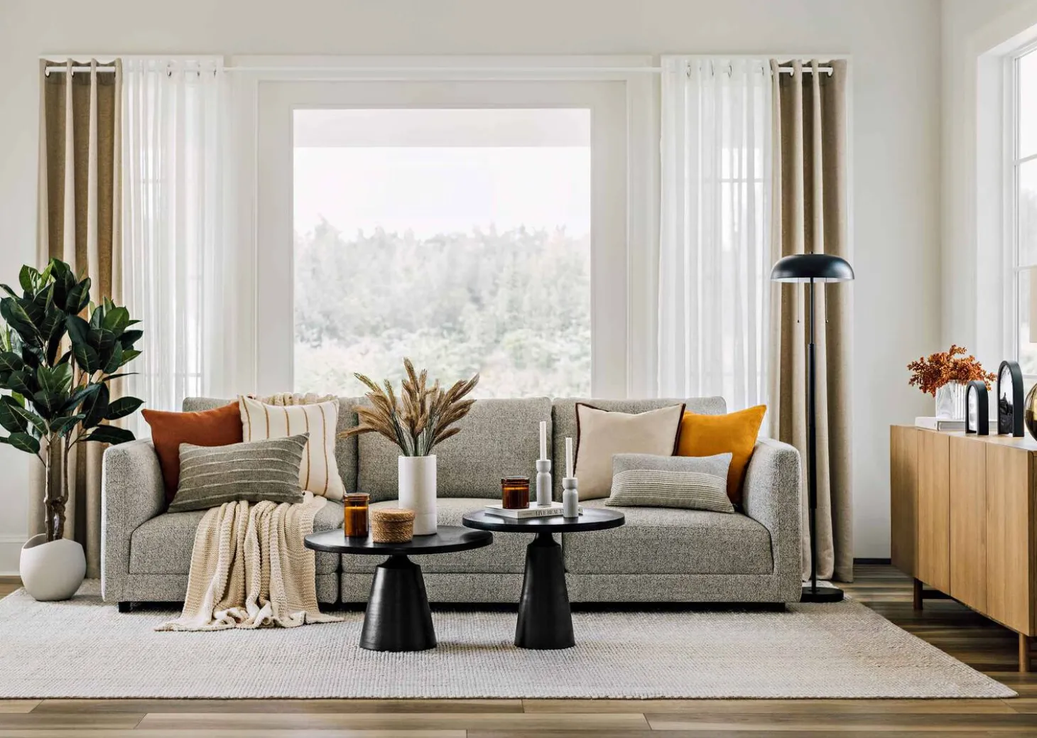 Alexi Sideboard