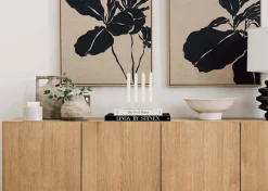 Eloi Vases
