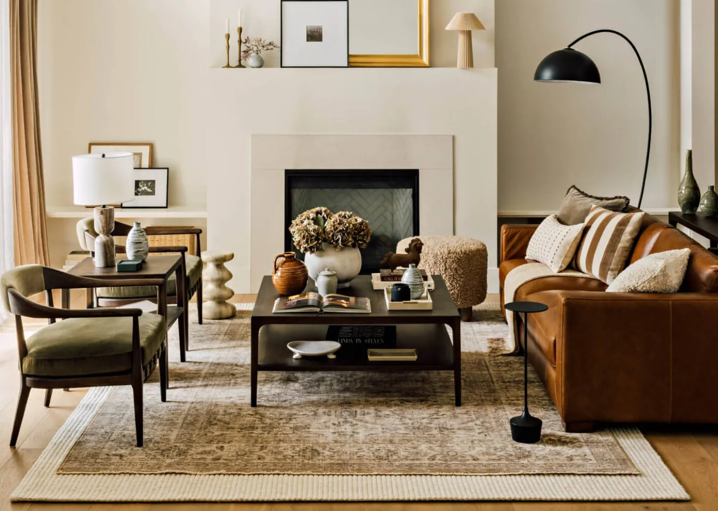 Gaetano Leather Sofa -Saddle Tan