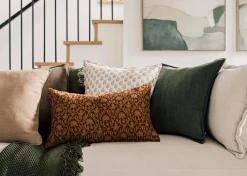 Layton Pillow