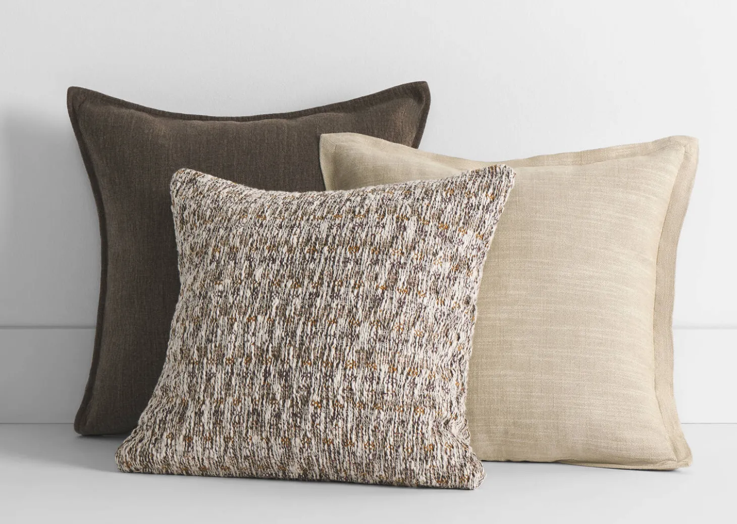 Layton Pillow