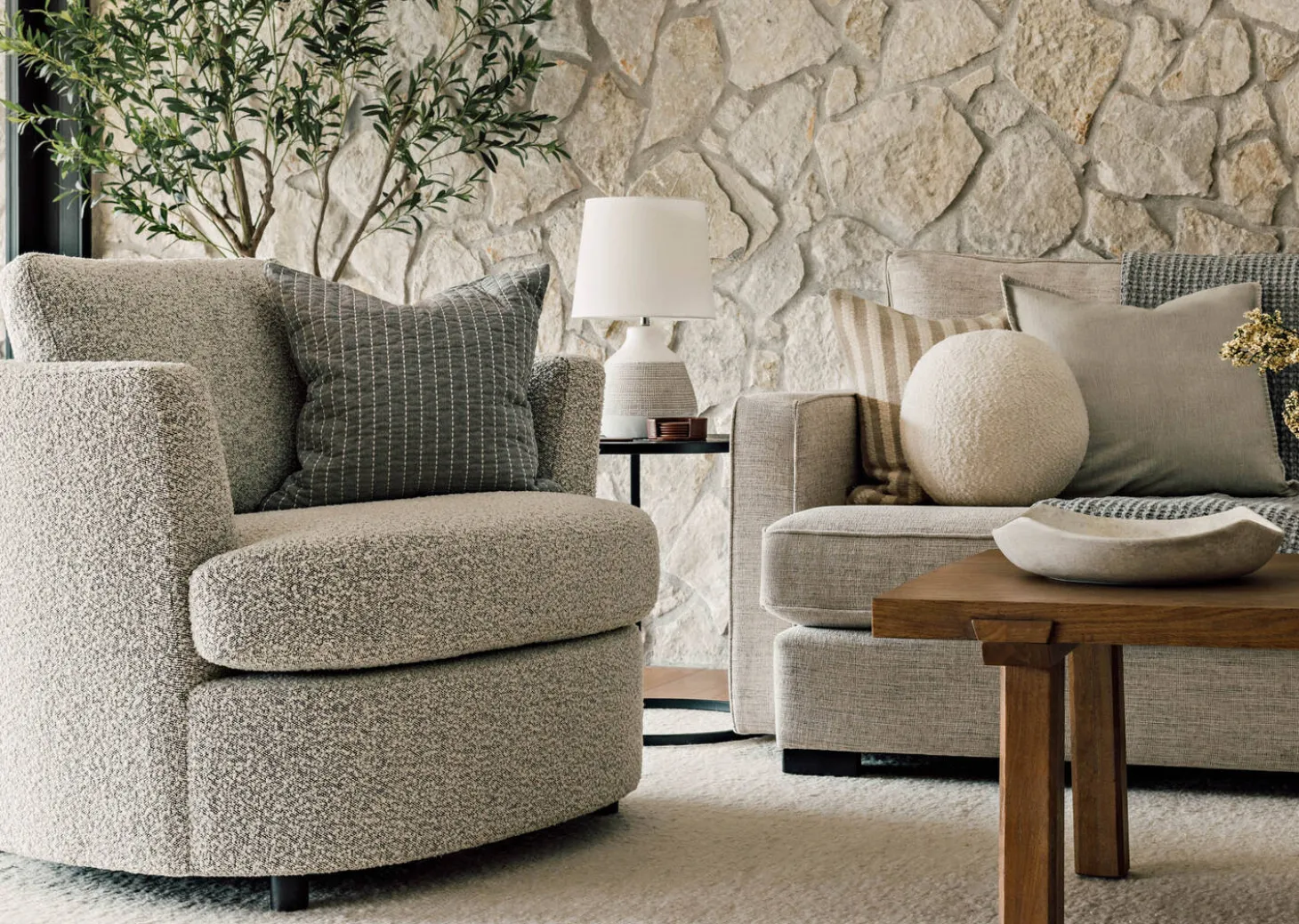 Maura Table Lamp