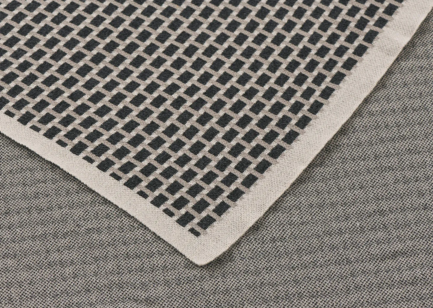 Mobley Cotton Geo Throw