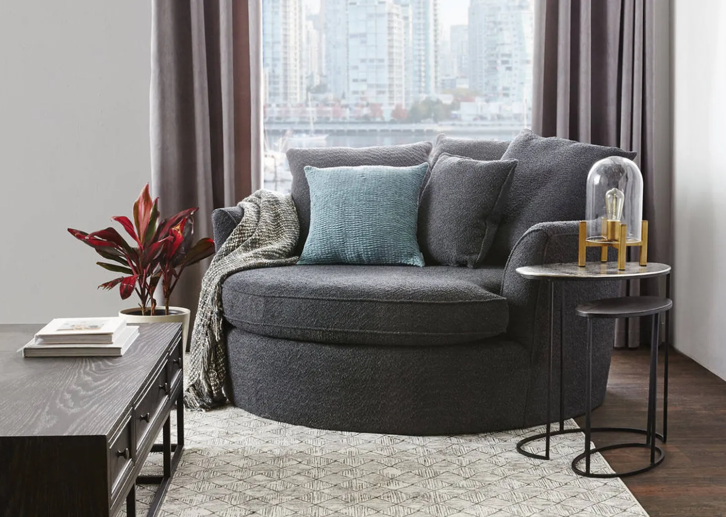 Nest Custom Chair