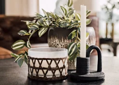Newton Candle Holder
