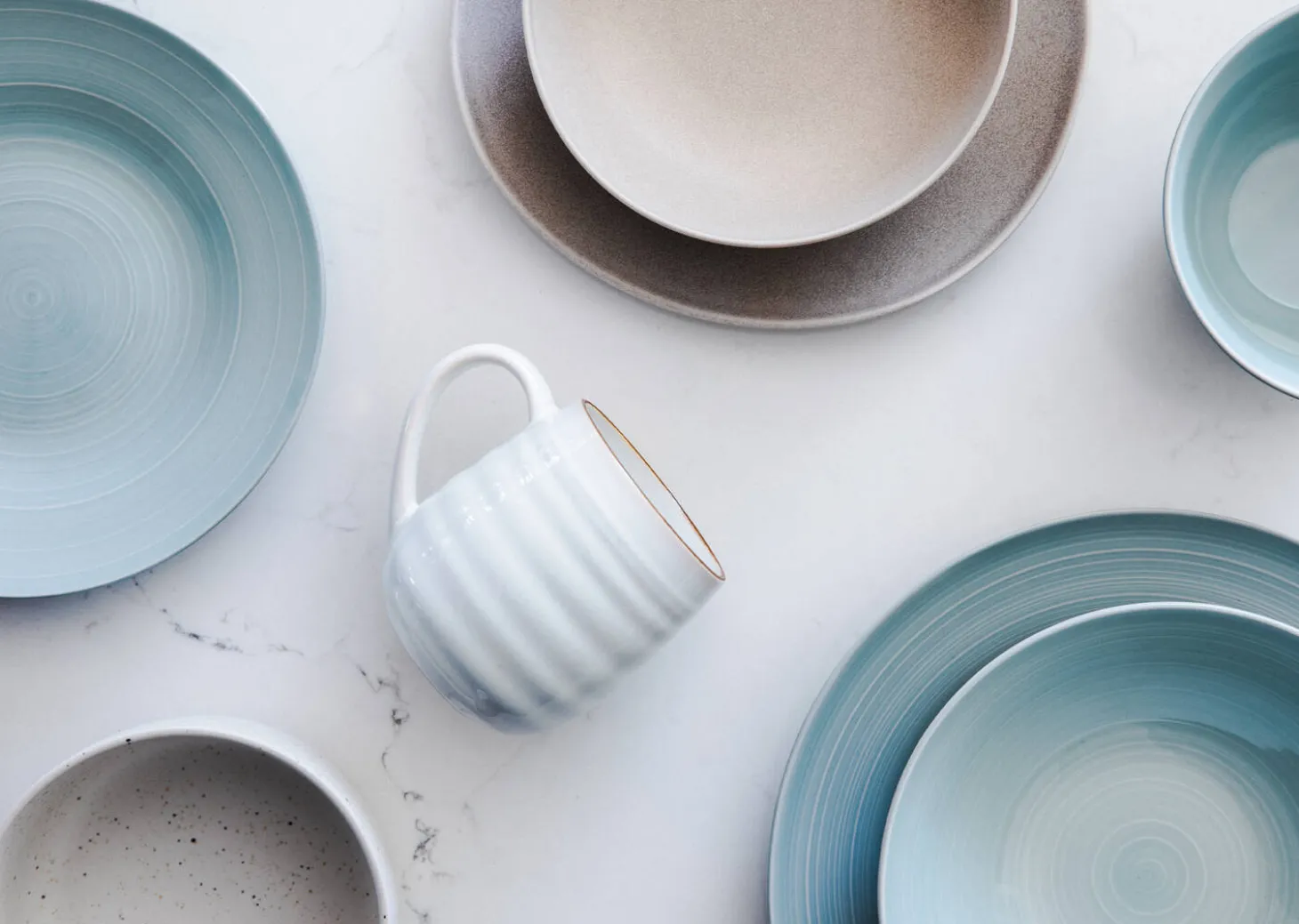 Saturna 16 piece Dish Set