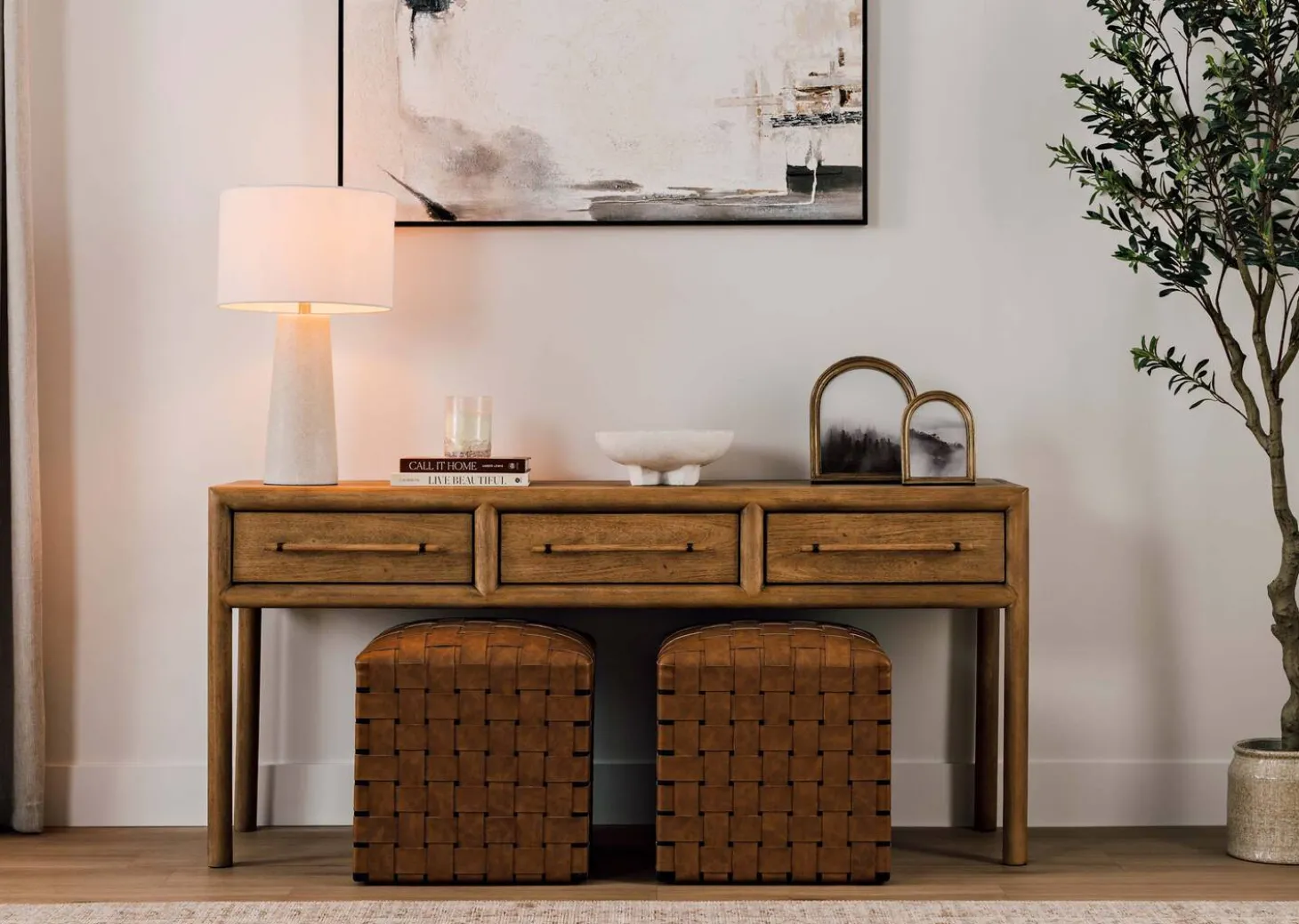 Suni Table Lamp