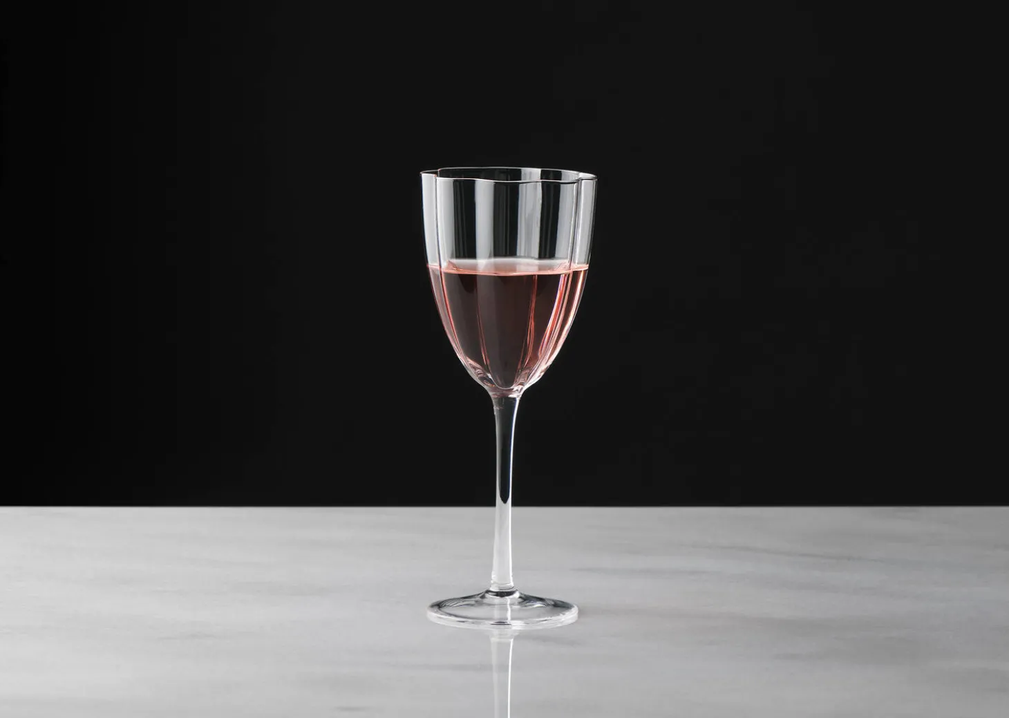 Violet Wine Glass Clear