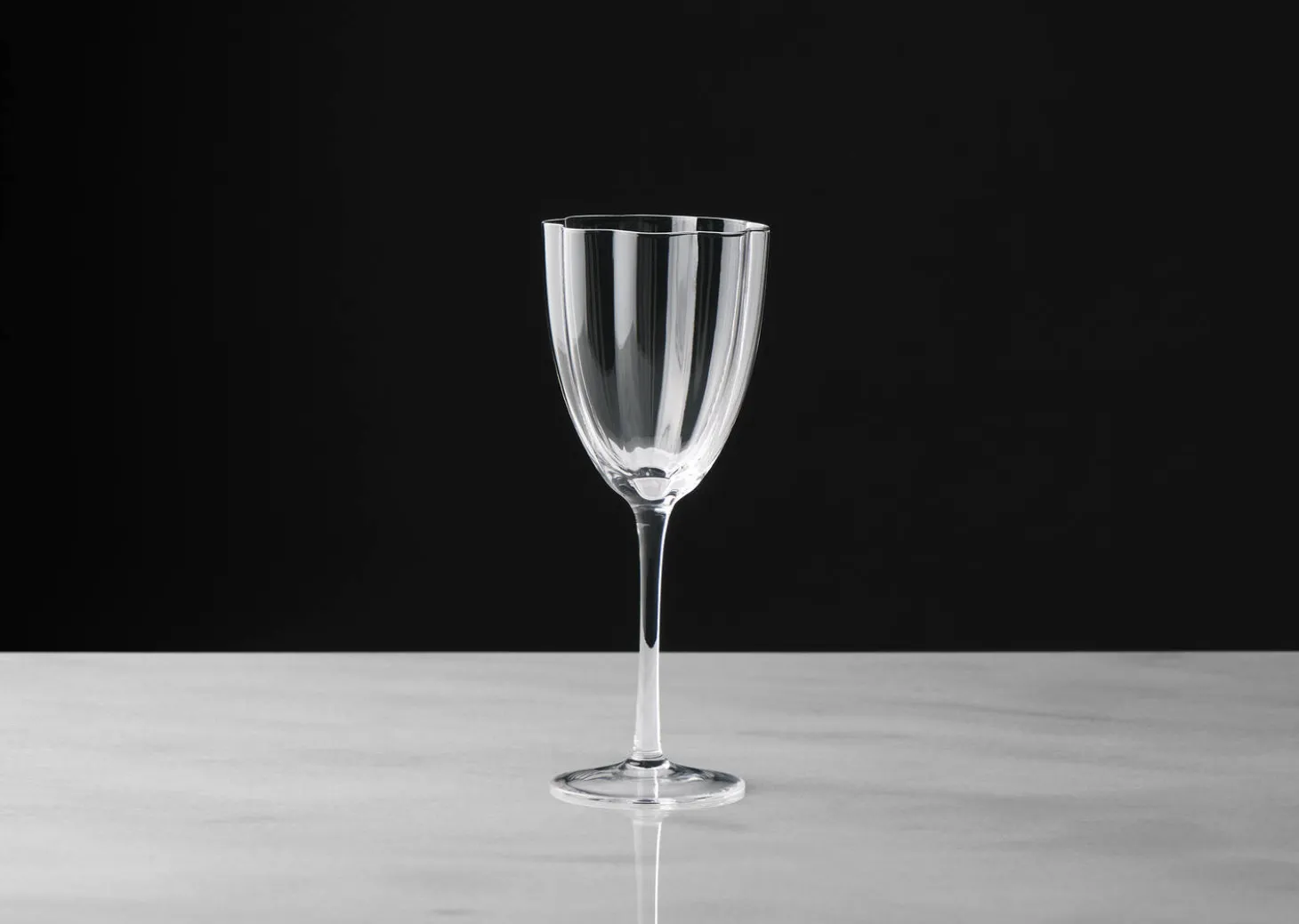 Violet Wine Glass Clear